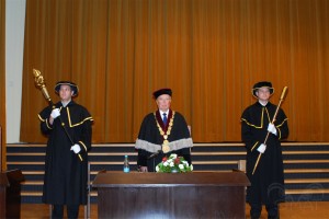 Pan děkan prof. Ing. Jan Hron, DrSc.,dr.h.c